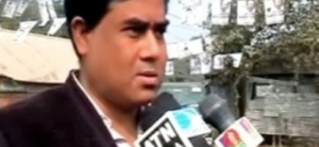 ‘দৃষ্টির সীমানায় কবি স্যার শফিকুল ইসলাম’ ‘দৃষ্টির সীমানায় কবি স্যার শফিকুল ইসলাম’