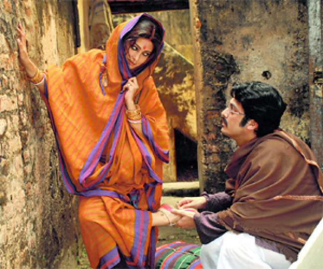 ঋতুপর্ণের চলচ্চিত্র: নৌকাডুবি ঋতুপর্ণের চলচ্চিত্র: নৌকাডুবি