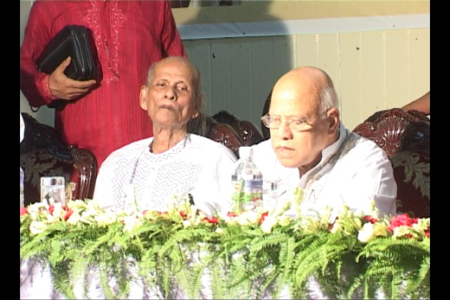ভাটির পুরুষকথা – শাকুর মজিদ ভাটির পুরুষকথা – শাকুর মজিদ